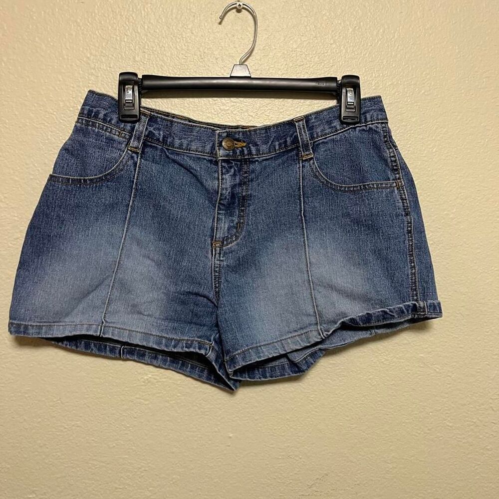No-boundaries Women's Blue Shorts